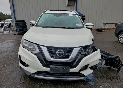 2019 Nissan Rogue S z USA, uszkodzony, nr VIN 5N1AT2MV5KC738810